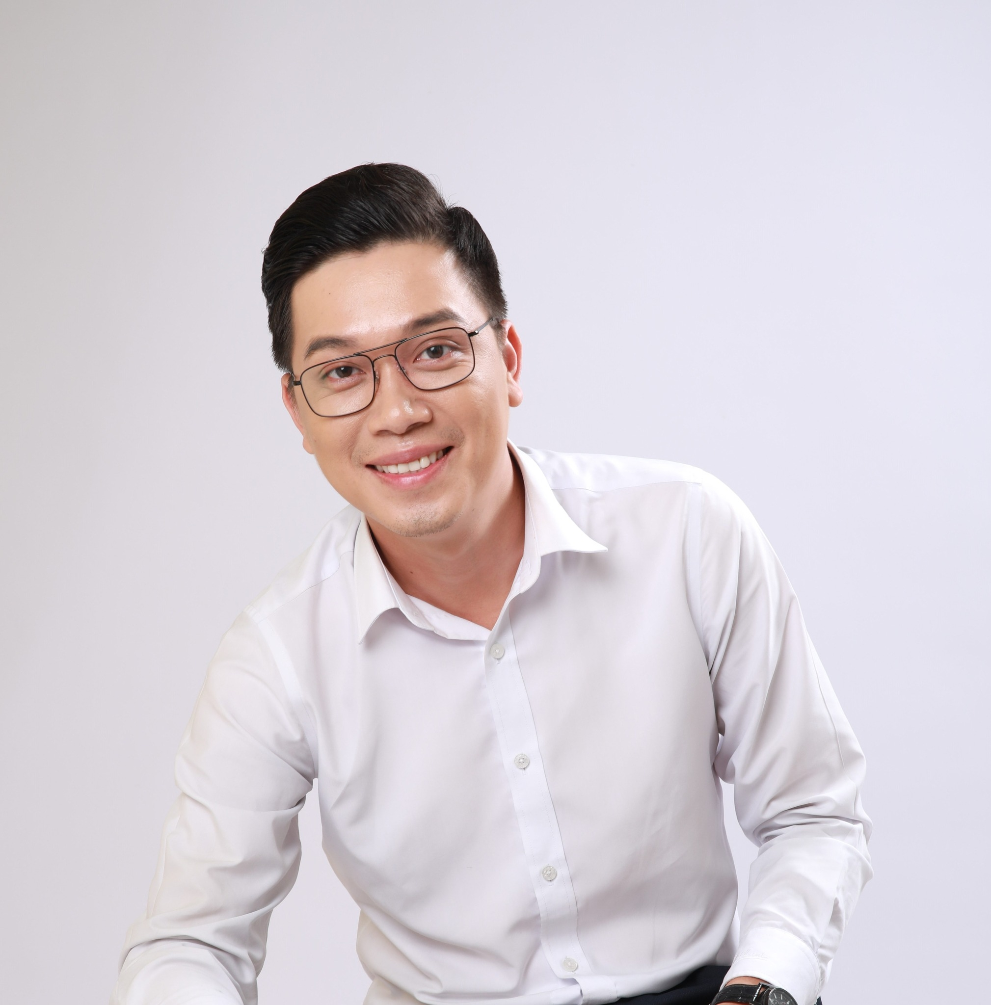 Hà Hoàng Hiếu